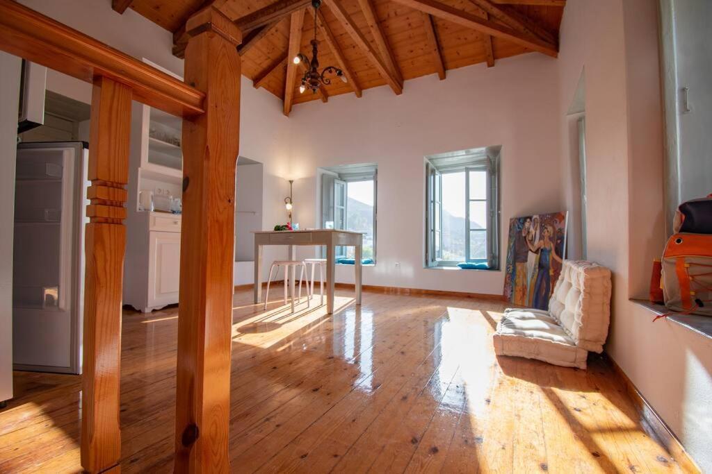 Iolis Loft Hydra Apartment Exterior foto